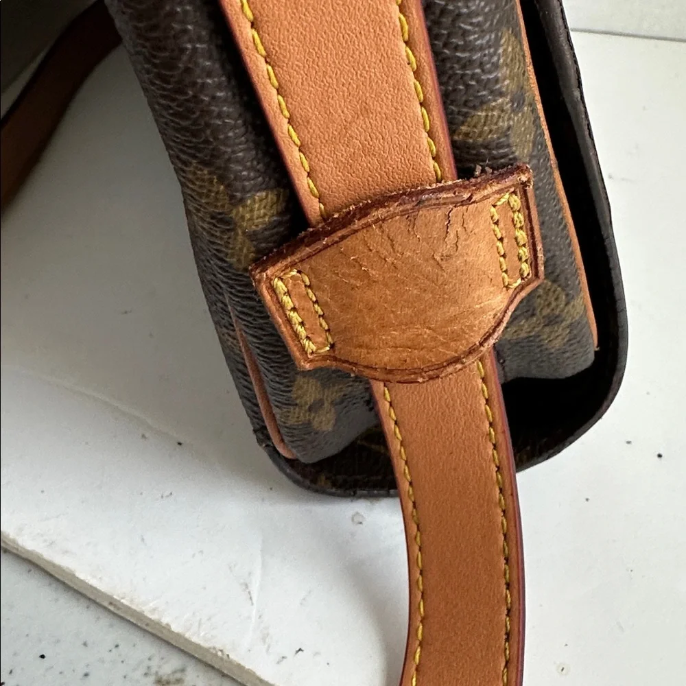 Louis Vuitton monogram Saint Germain 
Date Code NO or D 0909
11” x 8” x 2” - Picture 14 of 15